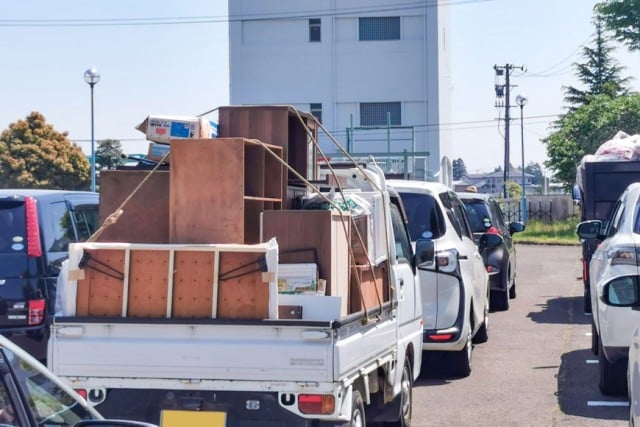 ゴミ屋敷・汚部屋の片づけ、お掃除、不用品回収も、朋成工業にお任せください。